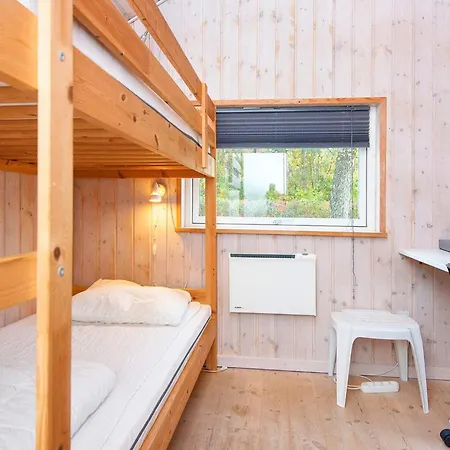 Holiday Home 度假居 *