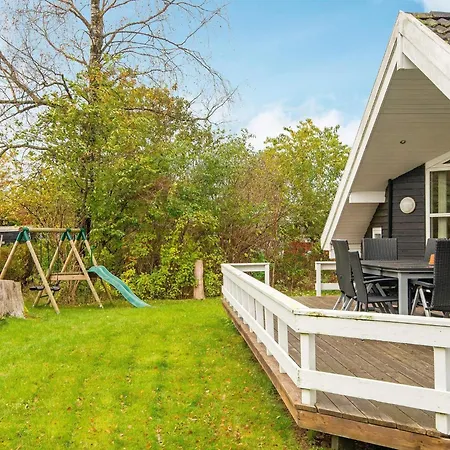 10 Person Holiday Home In Farvang-By Traum Vakantiehuis